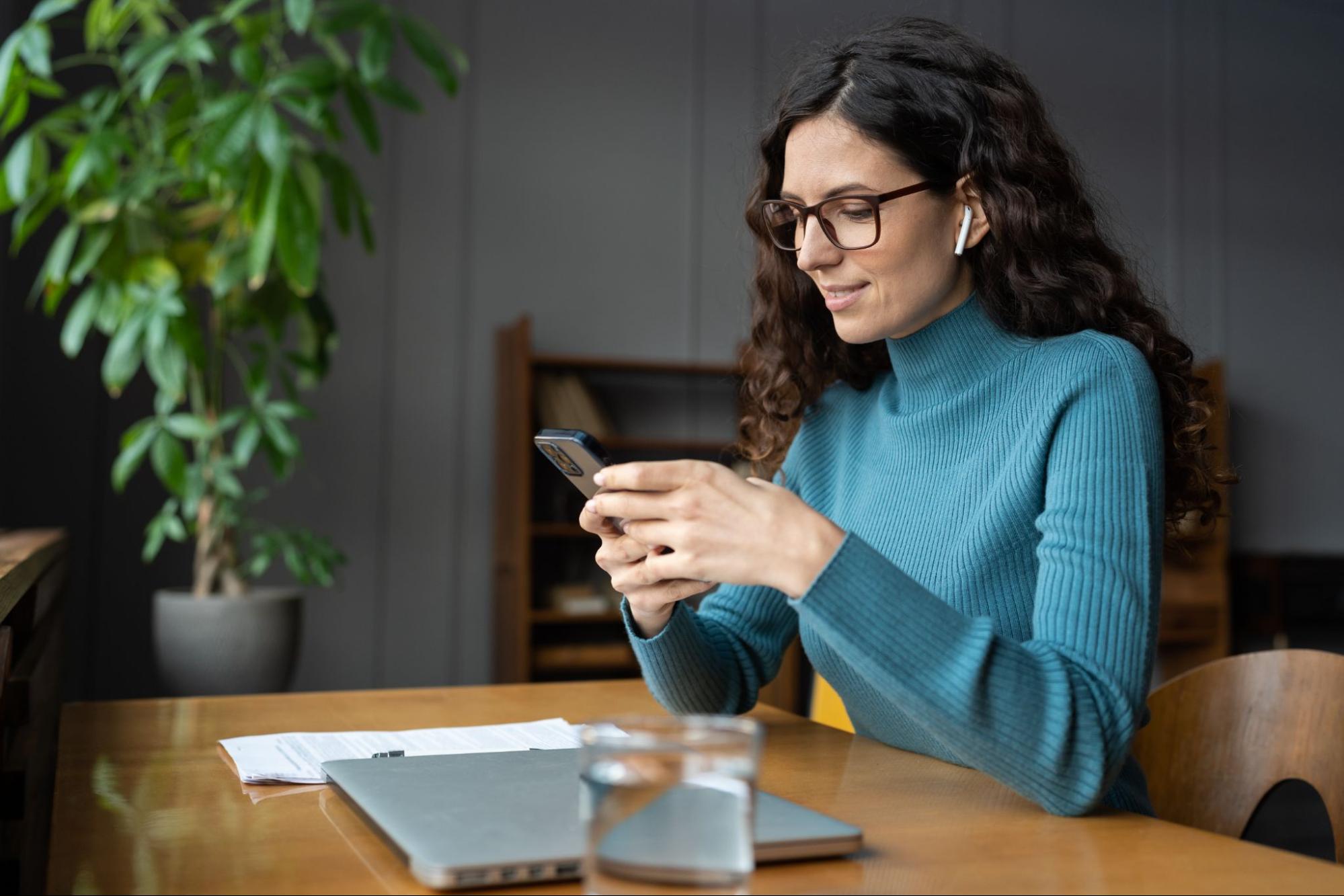 Social media customer service